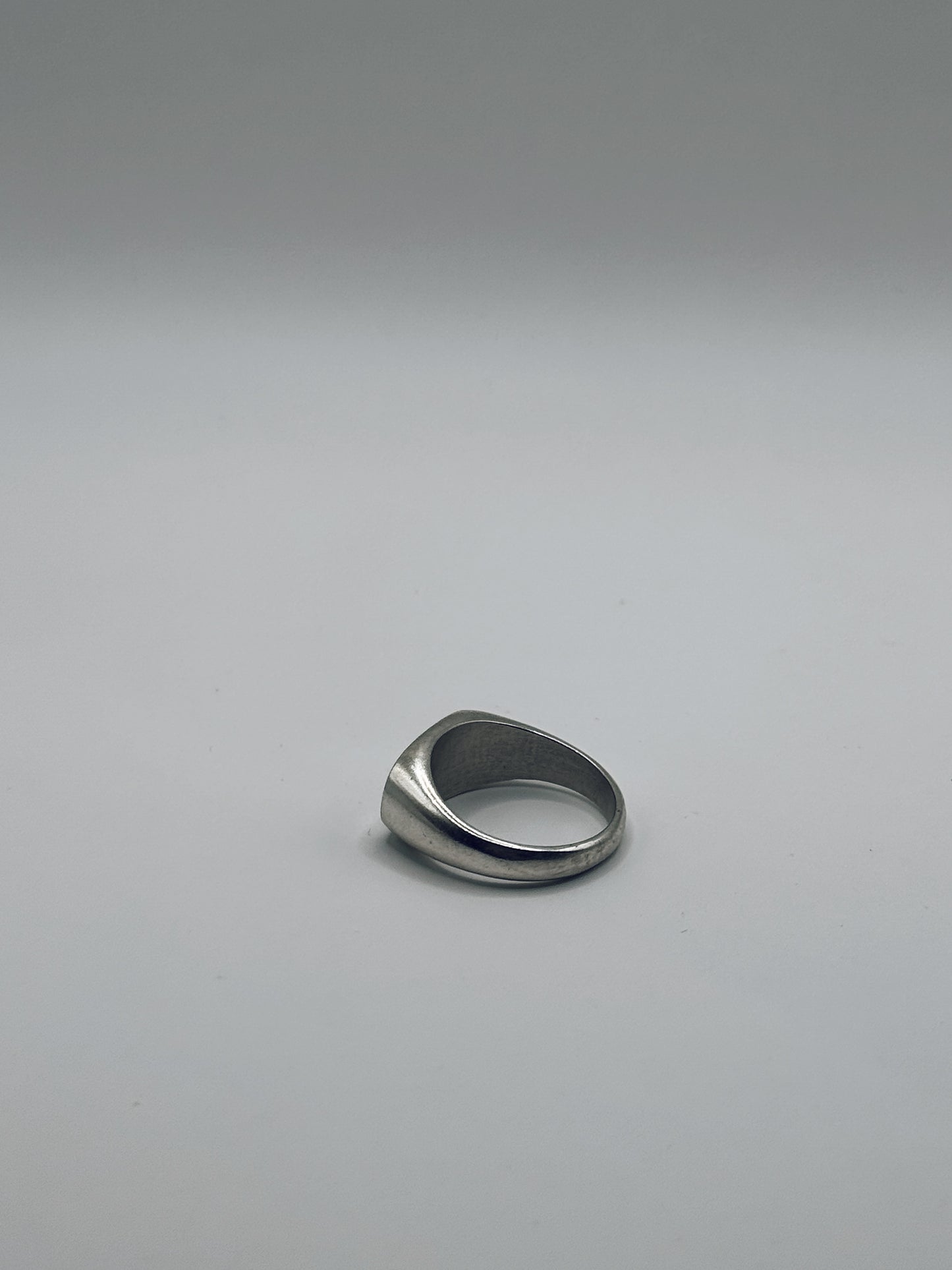 OVAL